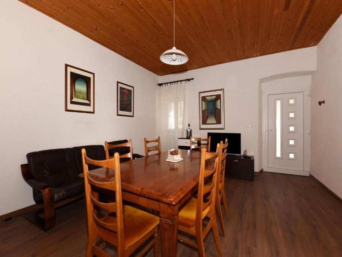 Holiday Home Carevic Gornja Brela Экстерьер фото